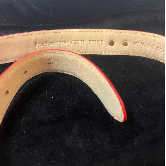 Women's Genuine Snake Skin RED Belt Small with Golf Club Buckle NWT - Picture 3 of 6